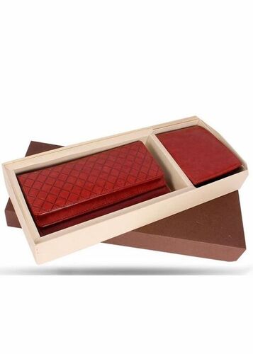 Stylist Leatherite Corporate Gift Set
