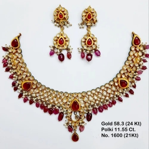 Kundan Gold Necklace Set