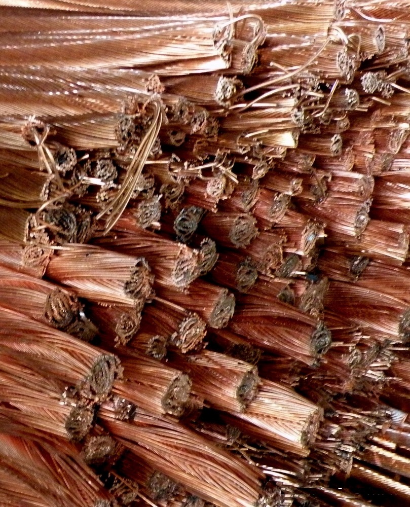 Millberry Copper Wire Scraps - Color: Red