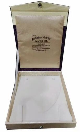  Necklace Jewelry Box