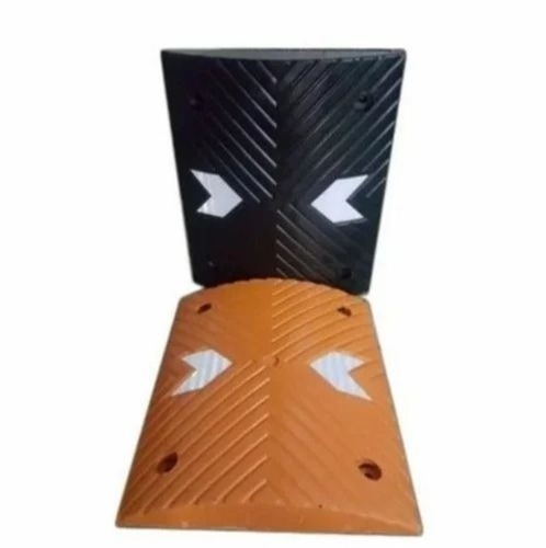 Yellow And Black 500mm Rubber Speed Breaker