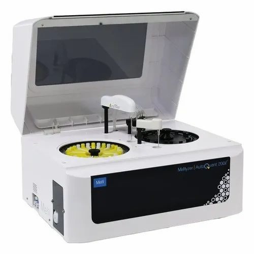 Fully Automated Biochemistry Analyzer