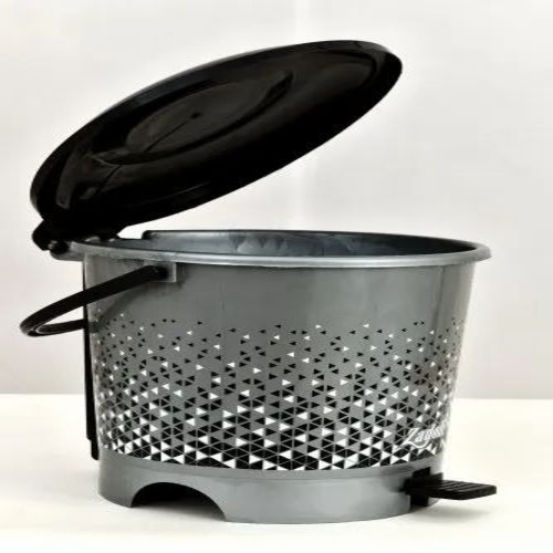 Plastic Round Pedal Dustbin