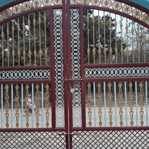 Steel gate