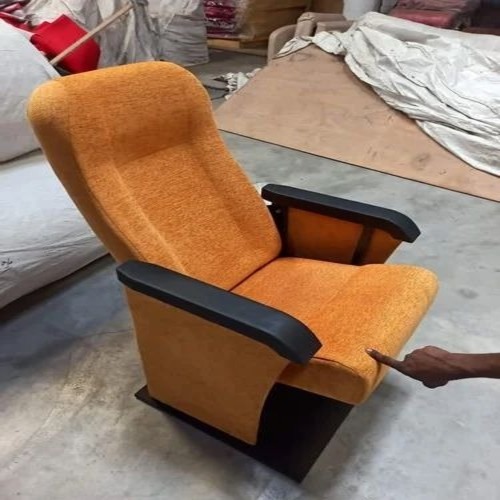 02 Auditorium Chairs