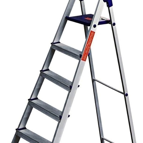 Aluminium ladder