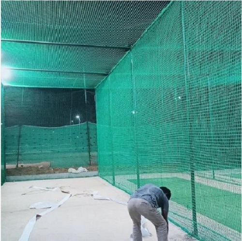 Cricket Practice Net - Lightweight Weather Resistant Green, Tear Resistant Structure