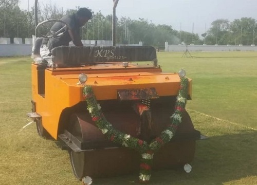 Ride On Double Drum Cricket Pitch Roller