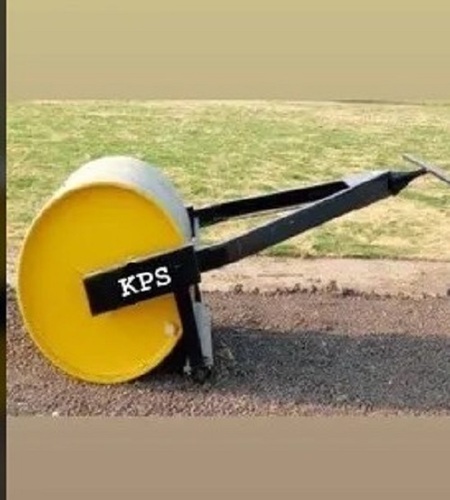 Single Drum Manual Cricket Pitch Roller