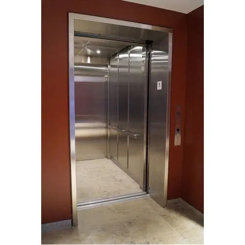 2000 Commercial Elevator - Capacity: 1 Ton Ton