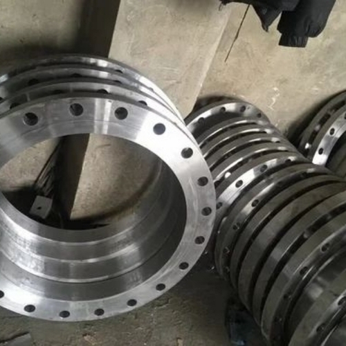 Alloy flanges