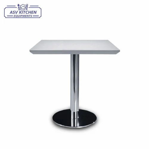 03 Standing Table