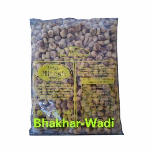 Bhakarwadi Namkeen