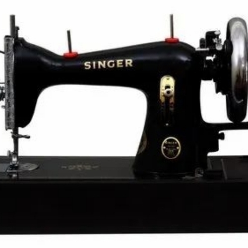 Singer Sewing Machine 