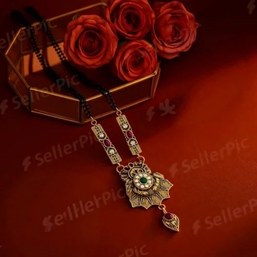 Jatdar Gold Mangalsutra - Gold, Standard Size | Lightweight, Fine Finishing, Fancy Design