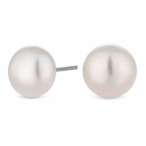 Classic Pearl Ear Stud