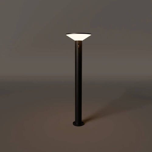 Solara Path Solar Lamp - Color: Black