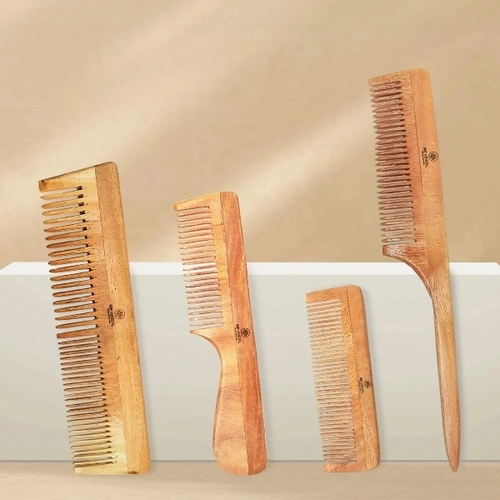 HERBAL WOODEN HAIR BRUSH