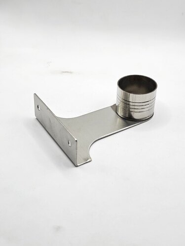 Ss Polished Curtain Bracket