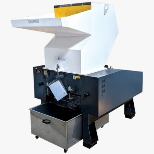 Plastic Bottle Crushing Machine