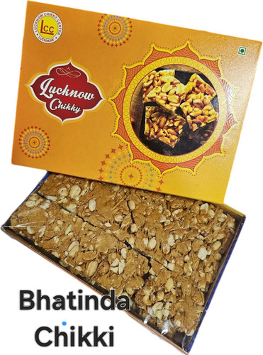 Bhatinda Groundnut Chikki - Peanut, Jaggery, Regular Size | Ready to Eat, Hygienically Packed, Crispy Texture