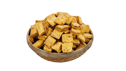 Crispy Masala Bites Bhakarwadi Namkeen