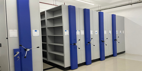 Durable Compactor Storage Systems - Application: Heavy Duty Pallet Racks