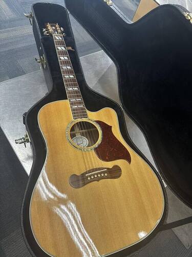 Gibson SONGWRITER DLX STUDIO Acoustic Guitar