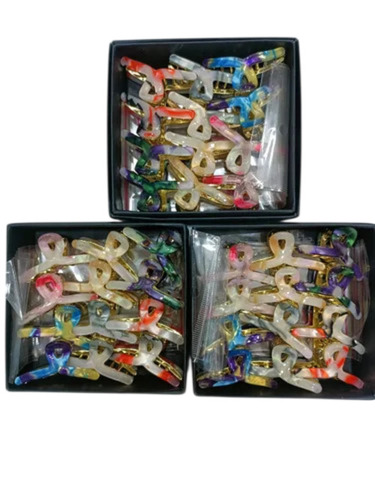 Metallic Ladies Hair Clutcher