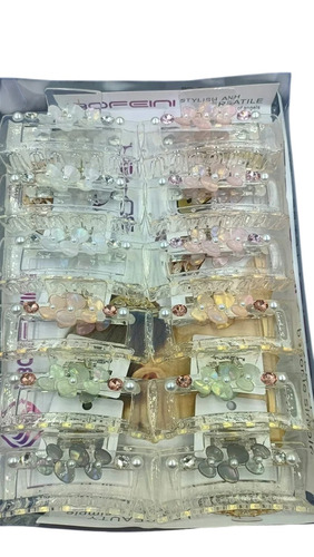 Plastic Fancy Hair Clip For Wedding Wear