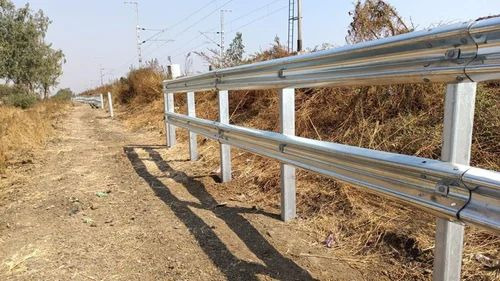 W Metal Beam Galvanized Crash Barrier