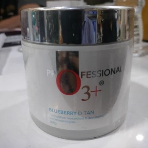 Professional O3+ Bluberry D- Tan