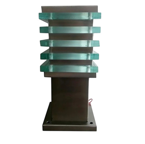 Ice Cube Gate Light