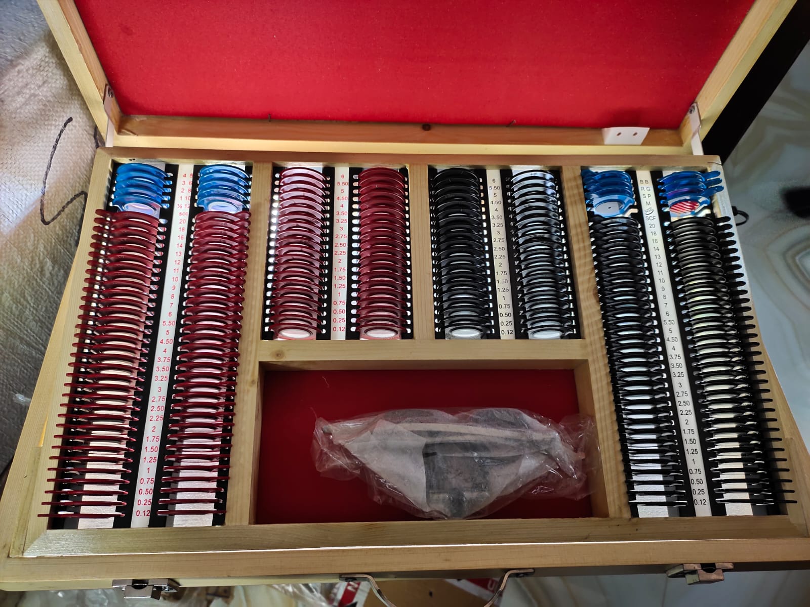 38Mm Trial Lens Set - Accuracy: High  %