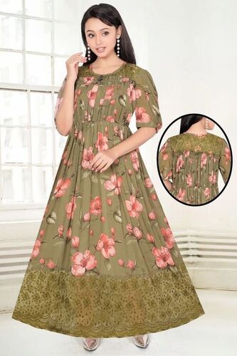 Stylist Ladies Printed Kurtis