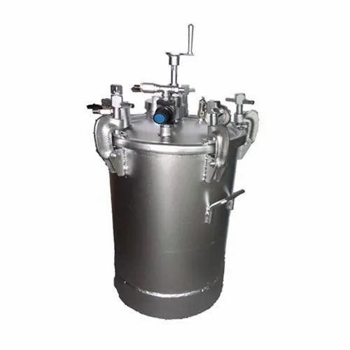 Trio- Make 22 Ltr Pressure Feed Tank