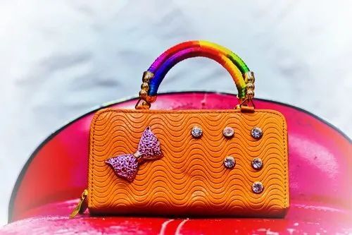 Designer Ladies Clutch Purse With Handle