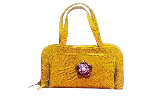 Plain Ladies Clutch Purse With Handle