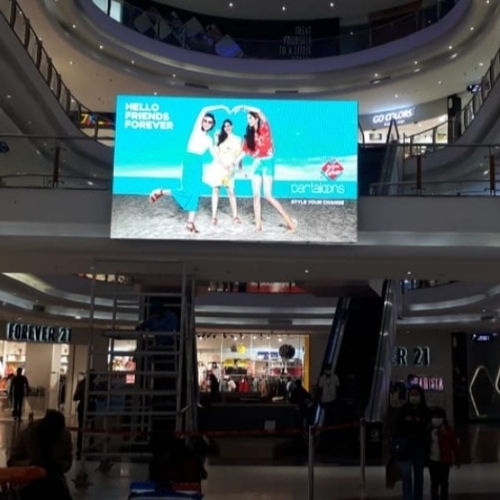 INDOOR LED DISPLAY /sqft