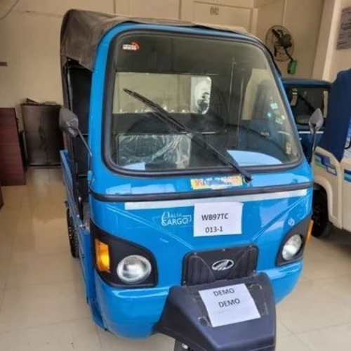 Mahindra E Alfa Cargo