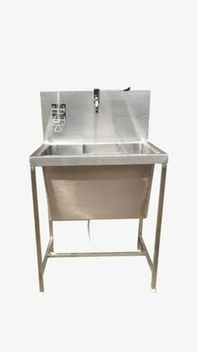 Scrub Sink -1 Bay Manual Elbow Operated