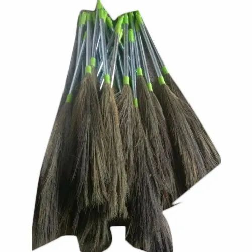 380 Gm Steel Pipe Grass Broom