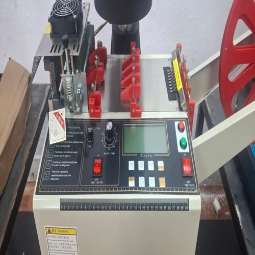 100 Ppm Automatic Label Cutting Machine