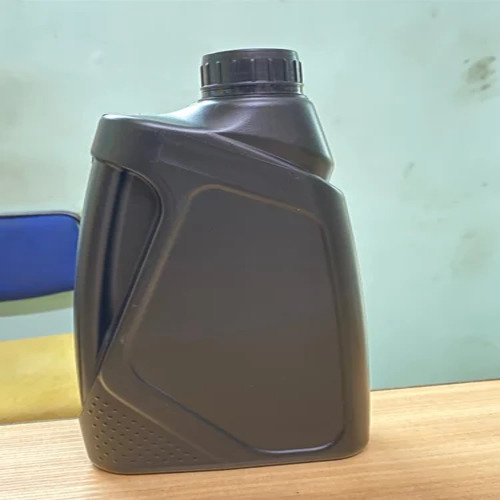 01 1l Lubricant Oil Bottle - HDPE, 1 Liter, Black | Screw Cap, Cylindrical, Plain Pattern