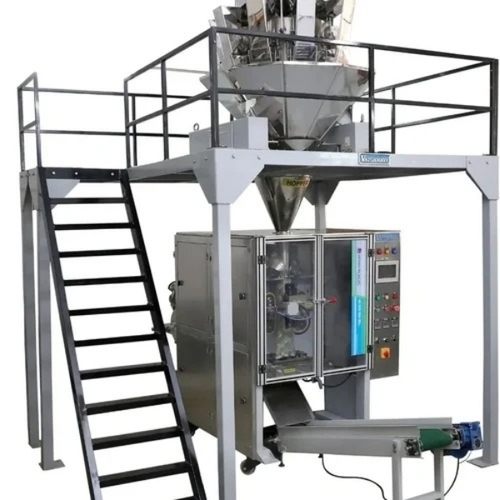 Snacks Packaging Machine