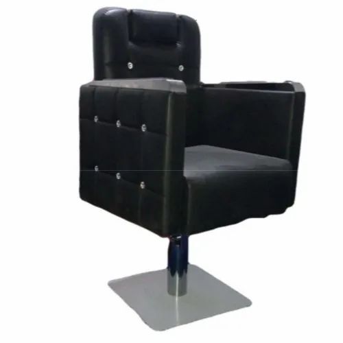 Royal Look Black Salon Chair