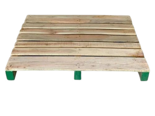1300 Kg Industrial Wooden Pallets