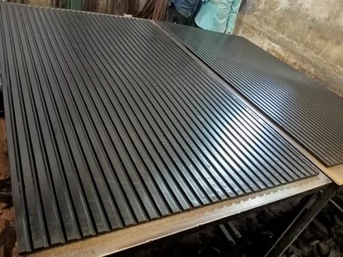 Tear Resistant Rubber Mat - Color: .