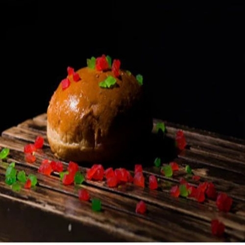 Sweet bread bun