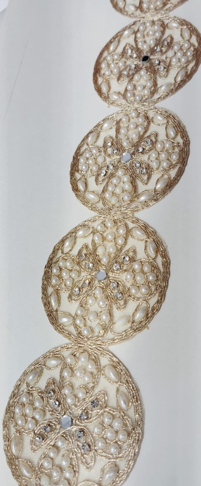 Fancy Handwork Lace - Color: Pearl